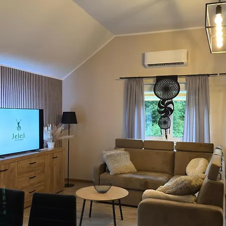 Jeleń Apartamento Jeleniow
